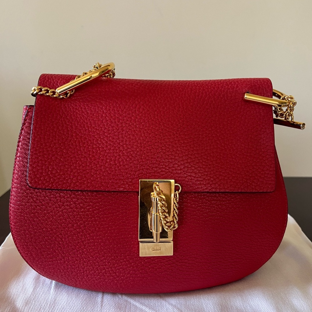 Chloe Red and Gold Shoulder Bag with Luxurious Design